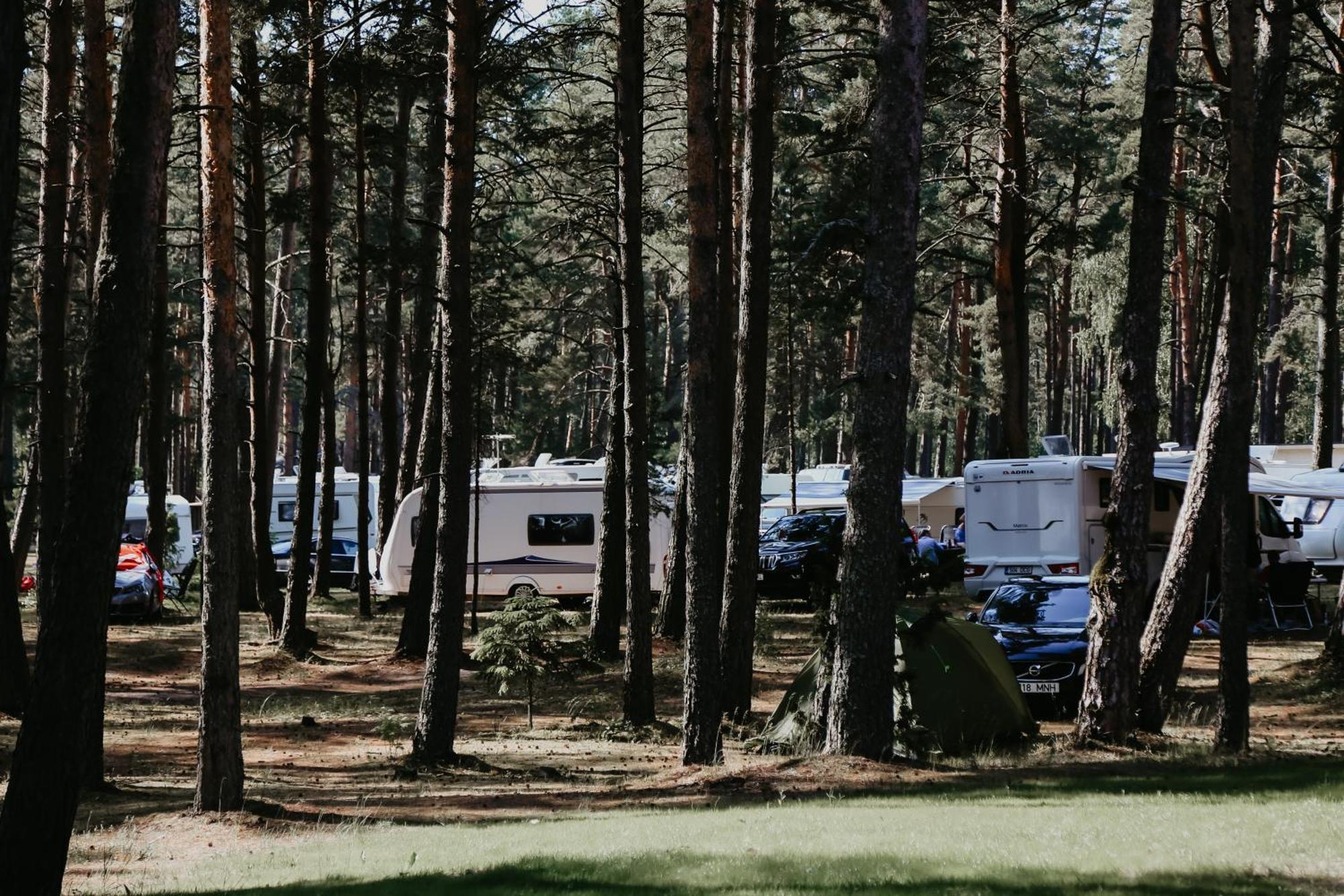 Valgeranna Puhkekeskus Hotel Bagian luar foto